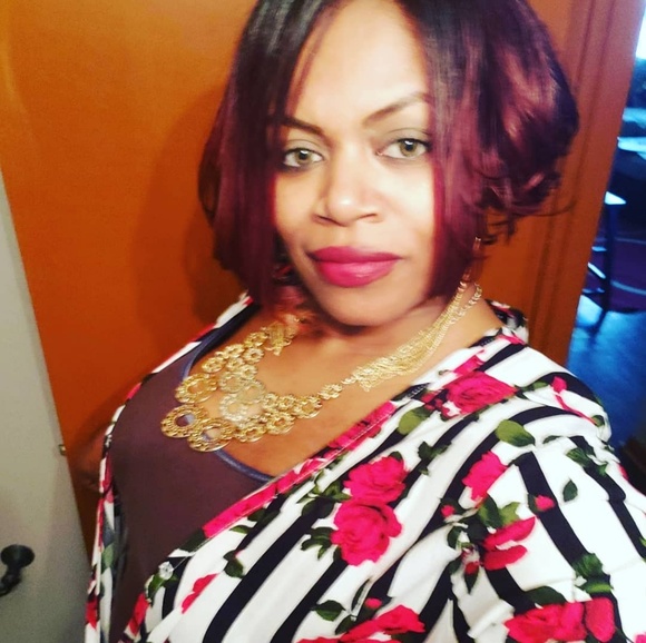 Meet your Posher, Mariekay - Picture 2 of 2